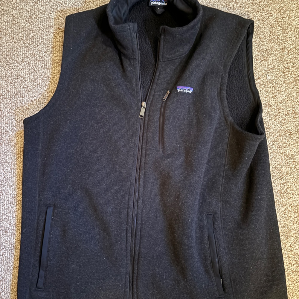 Mens XL Patagonia Sweater fleece vest charcoal Gray